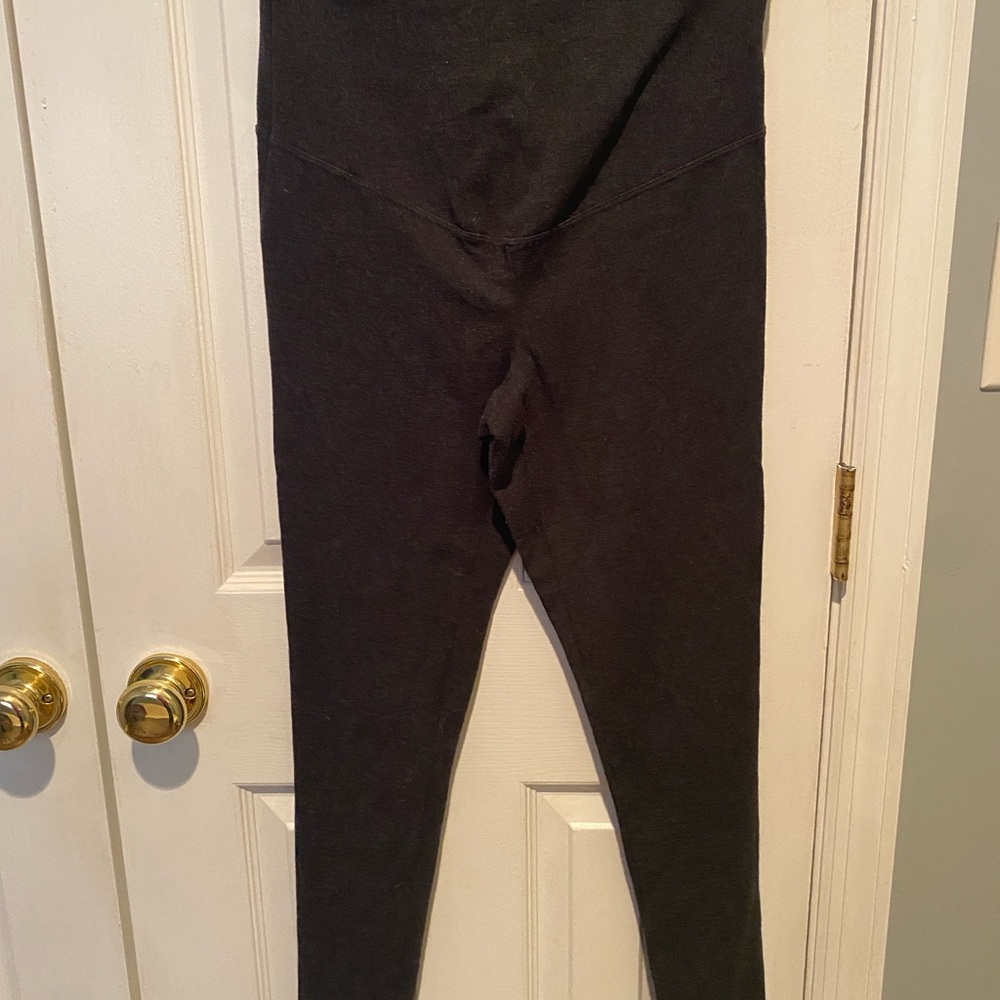 🌺 3/$10 Maternity Gray High-Waisted Cotton Leggings